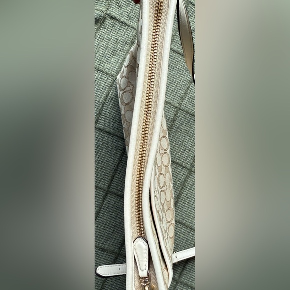 Coach Beige Signature Crossbody with White Trim and Gold Hardware - Picture 10 of 13